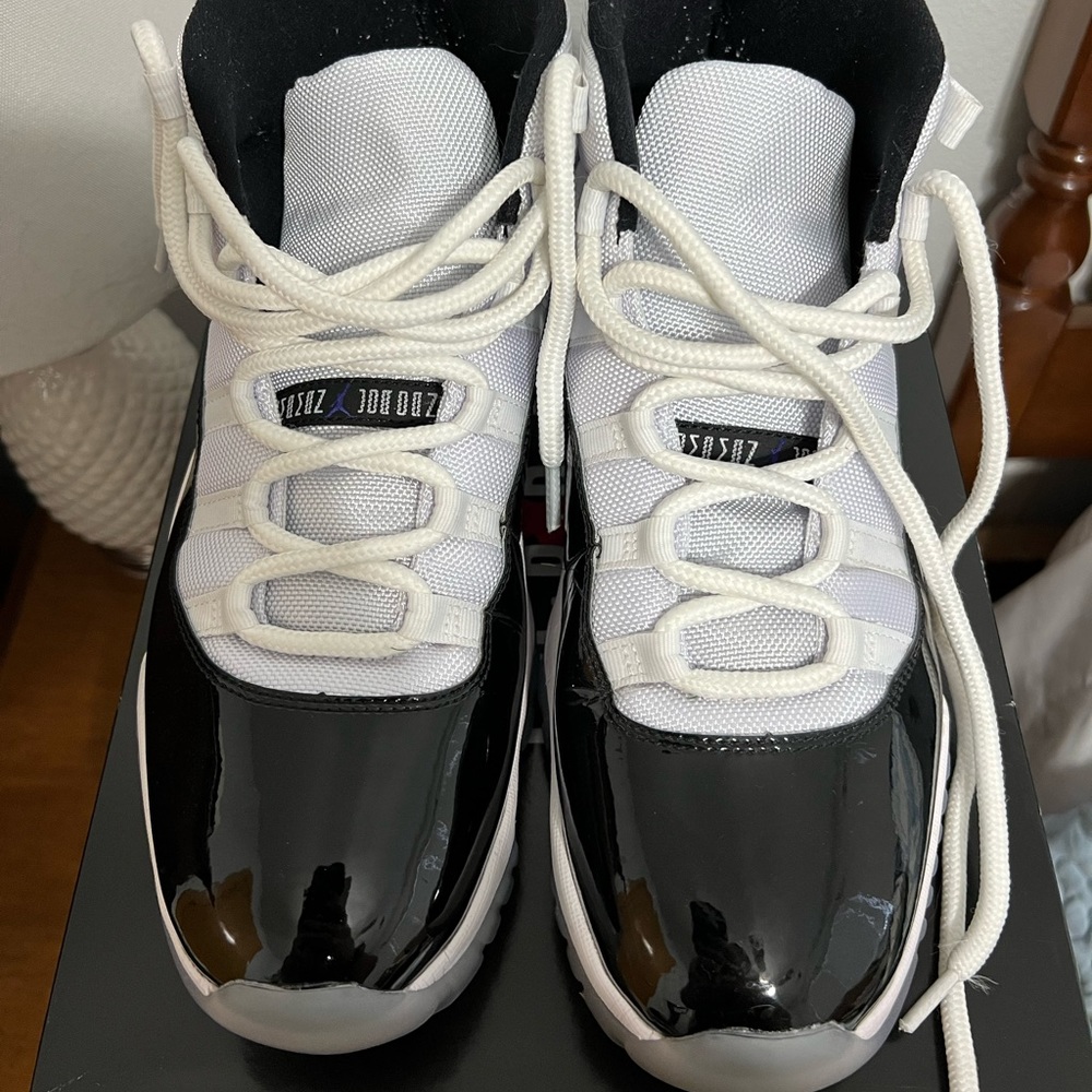 Jordan 11 Concord (2018)